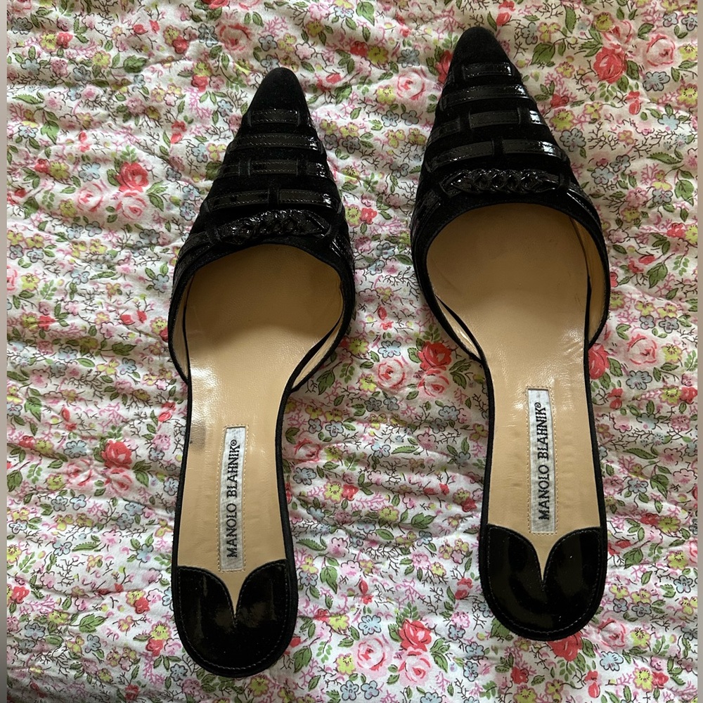 Vintage Manolo Blahnik Kitten Heel Mules